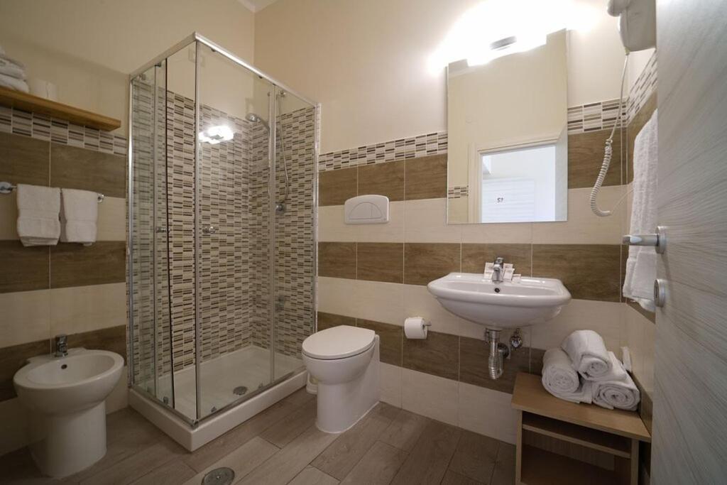 Hotel Villaggio Casarossa Crotone Ngoại thất bức ảnh